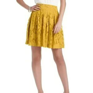 Ann Taylor LOFT • Mustard Lace Mini Skater Skirt • 8